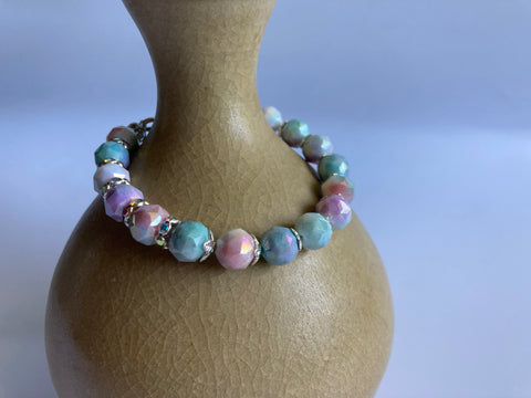 Unicorn Glass Bead Bracelet with Heart Clasp